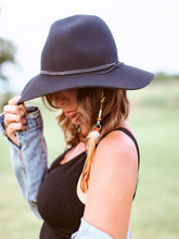 Load image into Gallery viewer, Saddle Tan Valier