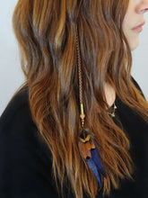 Load image into Gallery viewer, Navy Feather Valier