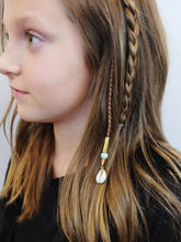 Load image into Gallery viewer, Puka Valier